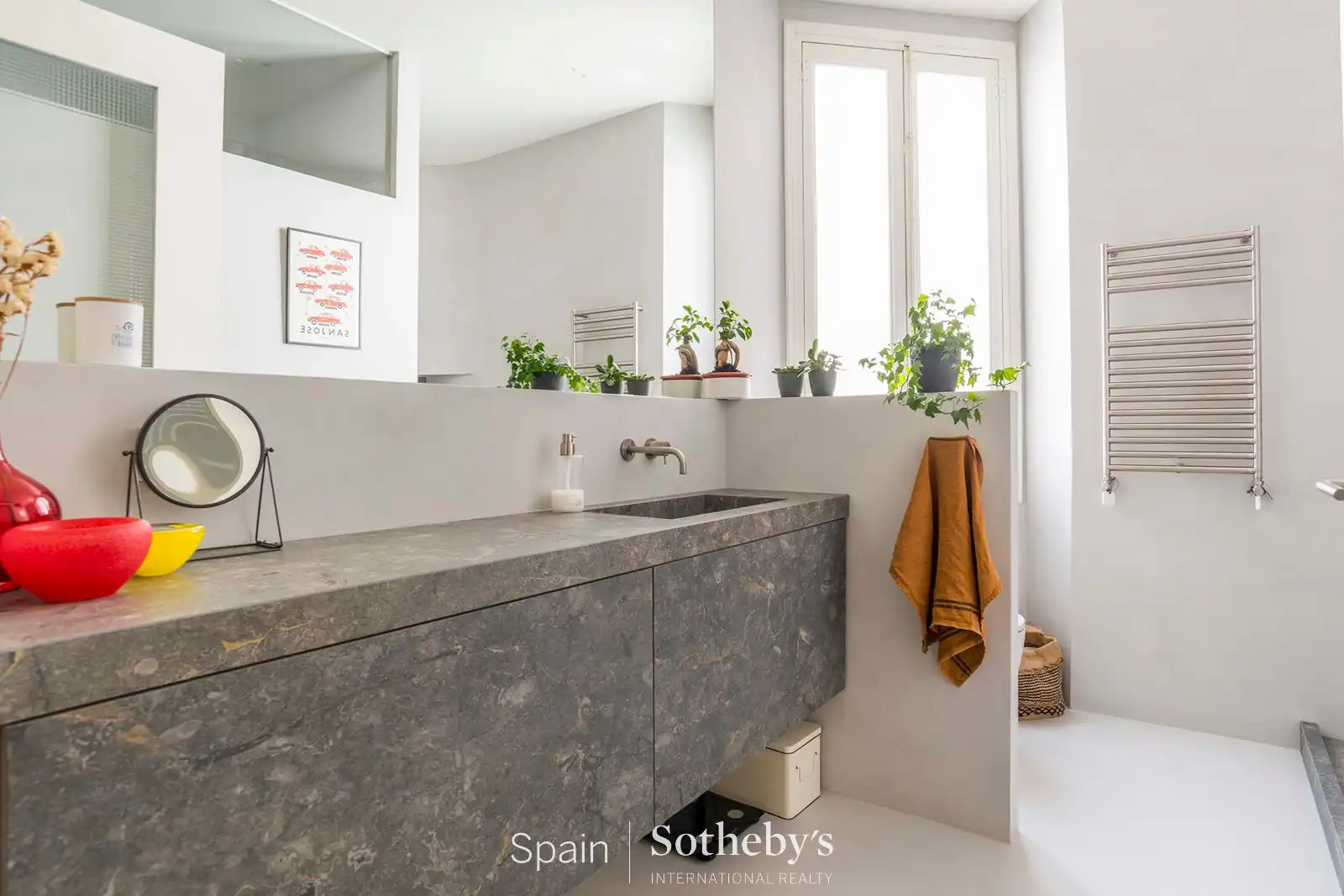 Baño de Apartamento en venta en Madrid con Aire acondicionado y Calefacción