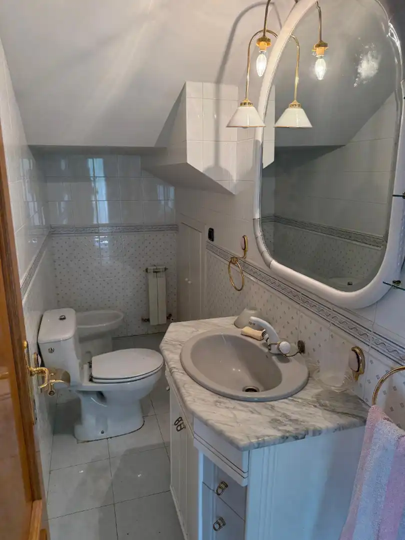 Baño de Casa o chalet en venta en La Torre con Calefacción y Piscina