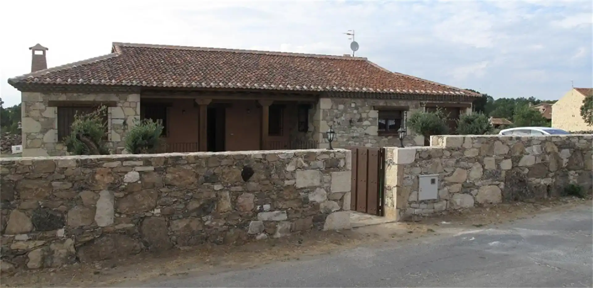 Vista exterior de Casa o chalet en venta en Pedraza con Jardín privado, Trastero y Amueblado