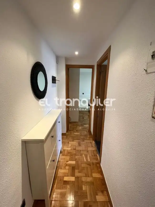 Flat for rent in Madrid  with Air Conditioner, Parquet flooring and Terrace