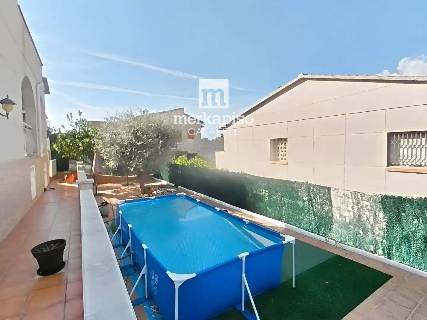 Piscina de Casa adosada en venta en Cunit Residencial
