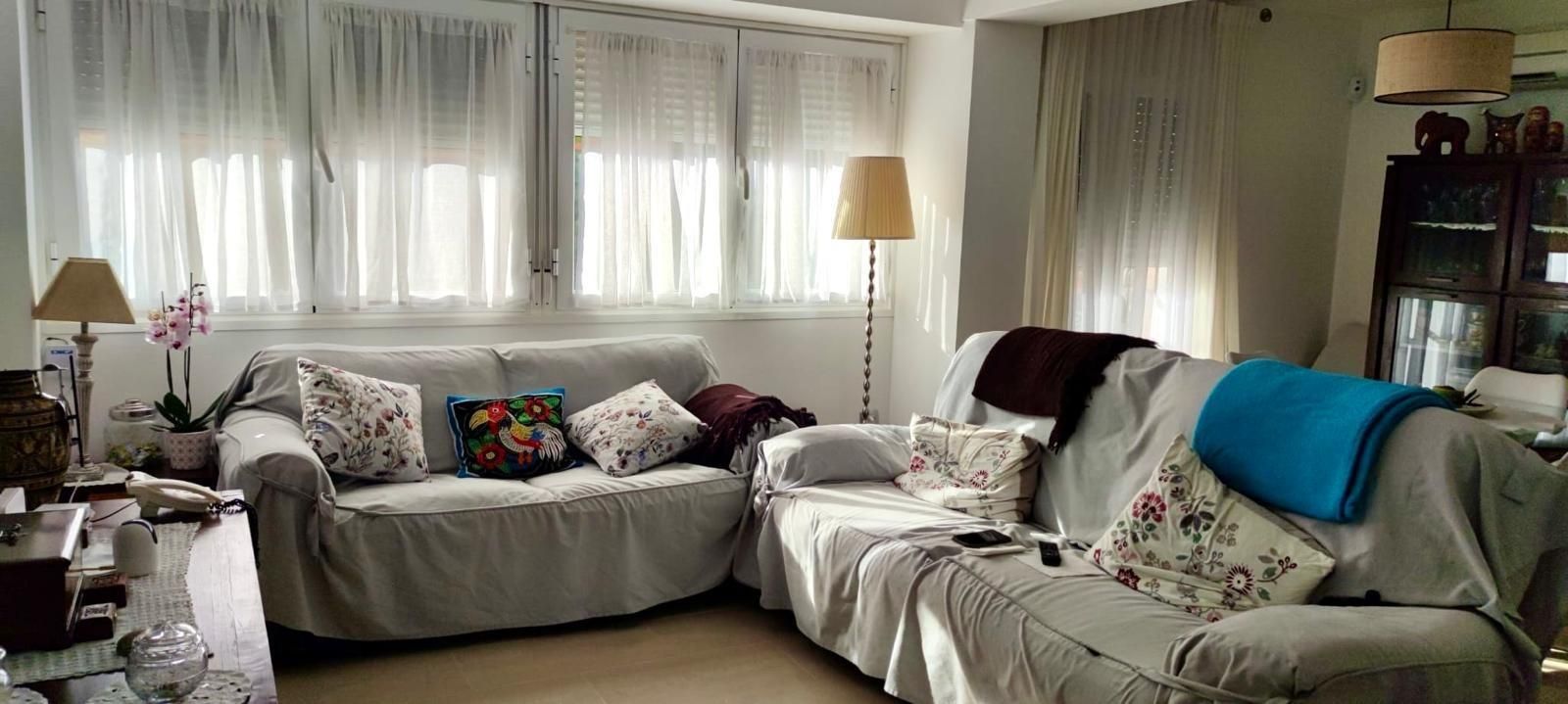 Sala d'estar de Pis en venda en  Córdoba Capital amb Balcó