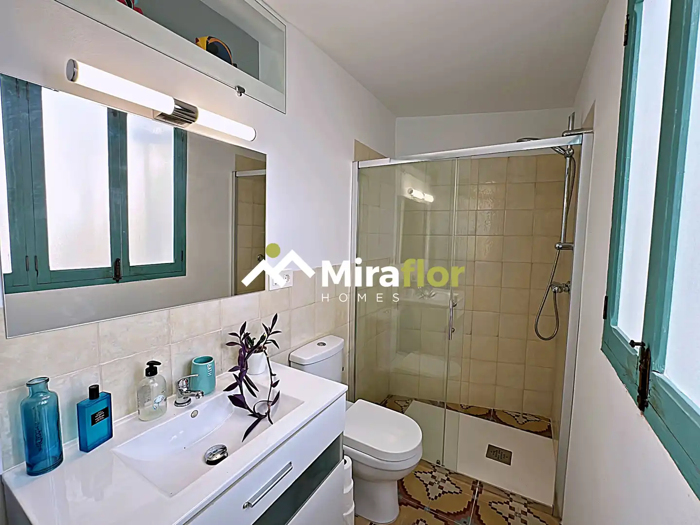 Bathroom of Detached homes for sale in Dénia  with Air Conditioner, Heating and Terrace