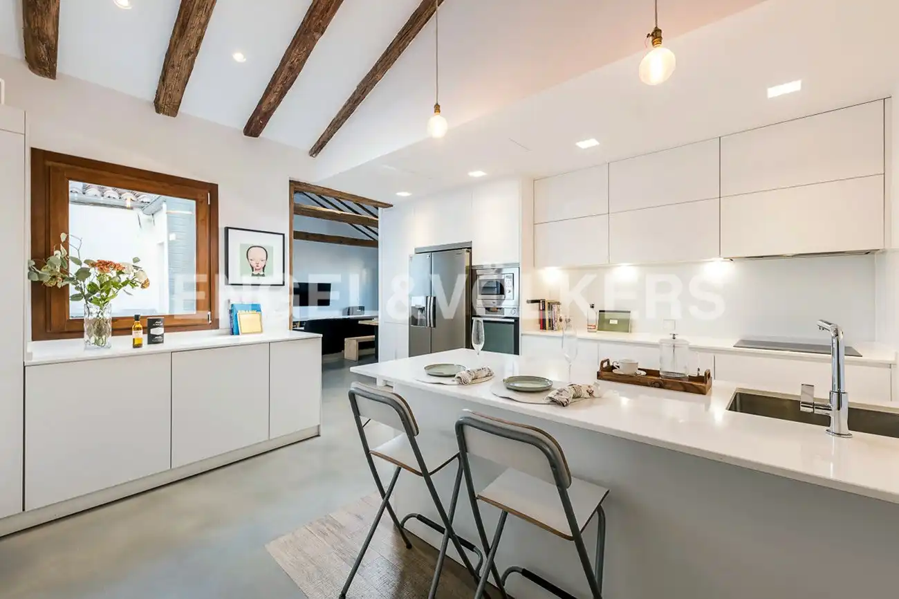 Cocina de Ático de alquiler en Madrid con Aire acondicionado, Calefacción y Terraza