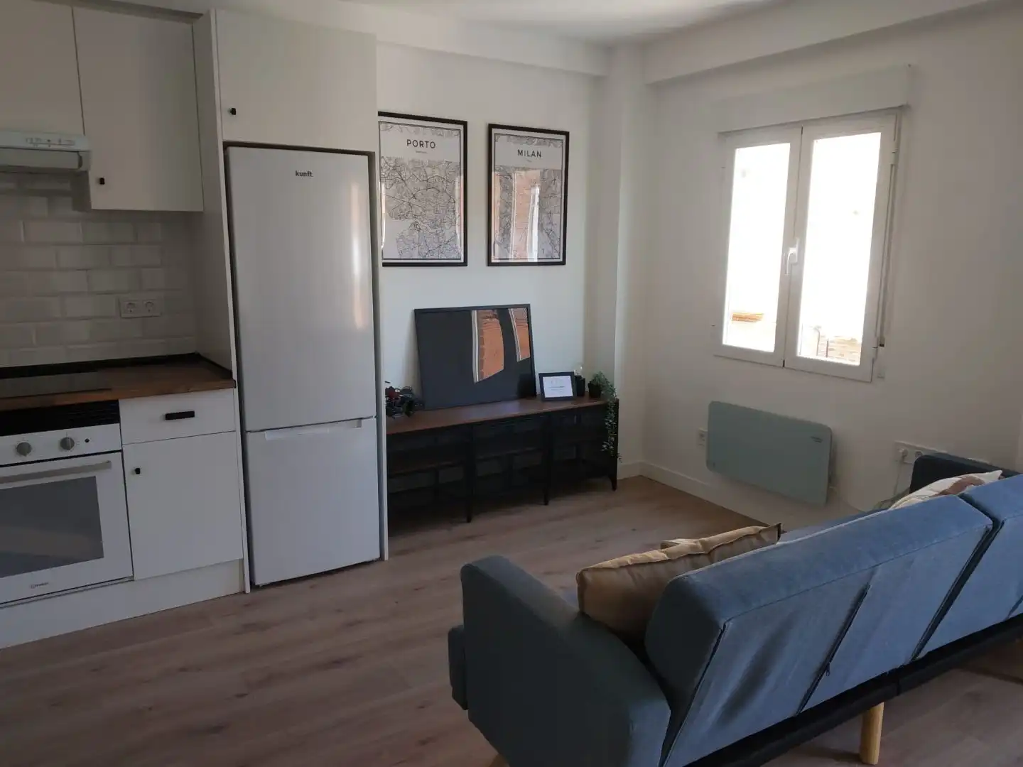 Living room of Flat for sale in Getafe  with Air Conditioner, Heating and Parquet flooring