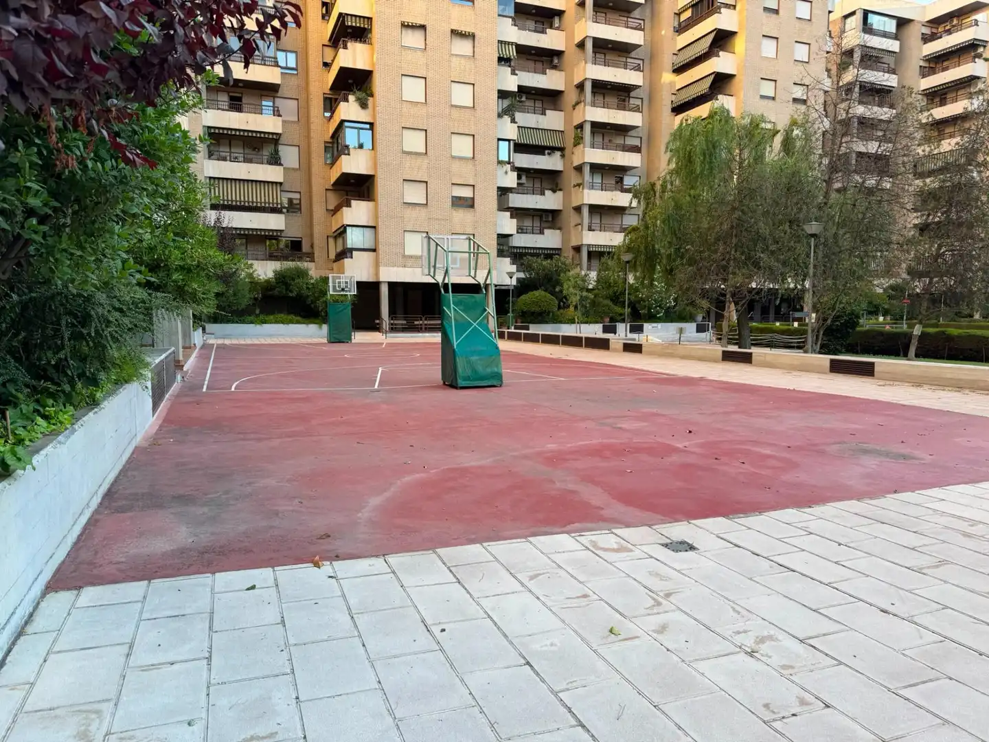 Aparcament de Pis de lloguer en Zaragoza amb Aire condicionat, Calefacció i Terrassa