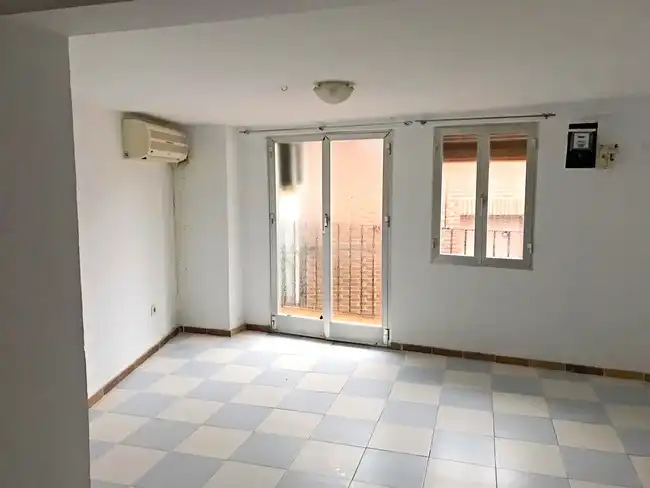 Habitatge en venda a Tomillar, imagen 2