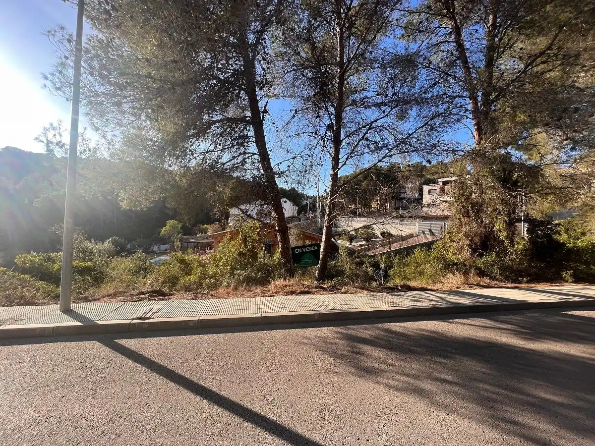 Residential land for sale in Carrer Violeta, imagen 4