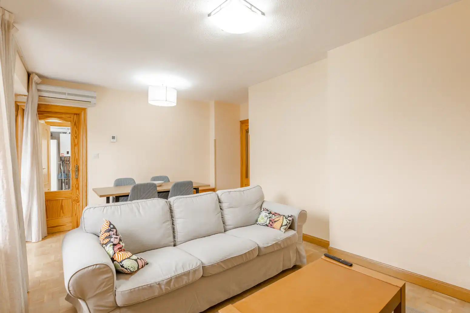 Wohnung zur Miete in Pamplona / Iruña, Navarra