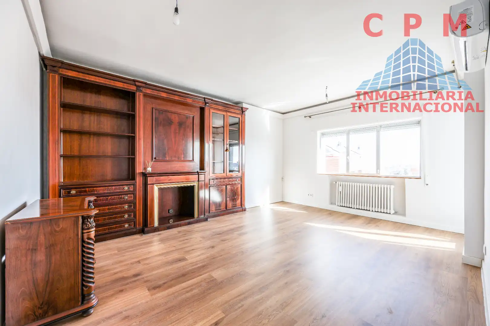 Sala d'estar de Pis de lloguer en  Madrid Capital amb Aire condicionat, Calefacció i Parquet