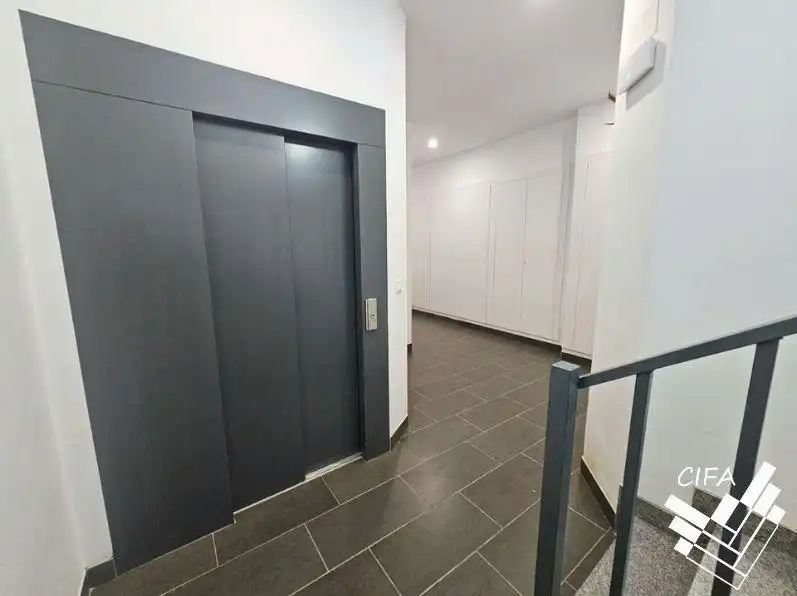 Flat with terrace for sale in Calle de San Joaquím, imagen 19