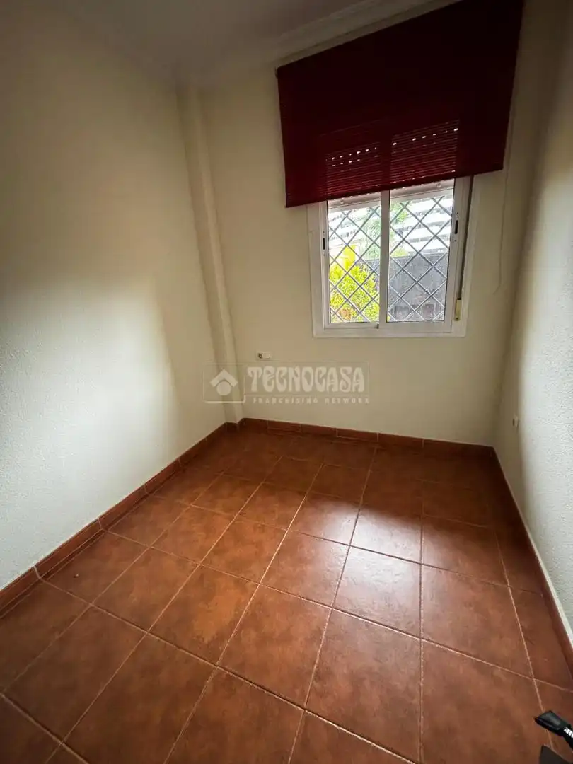 Bedroom of Detached homes for sale in Sevilla  with Air Conditioner