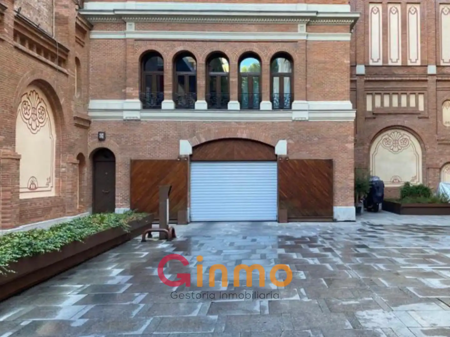 Vista exterior de Garaje en venta en Madrid con Alarma