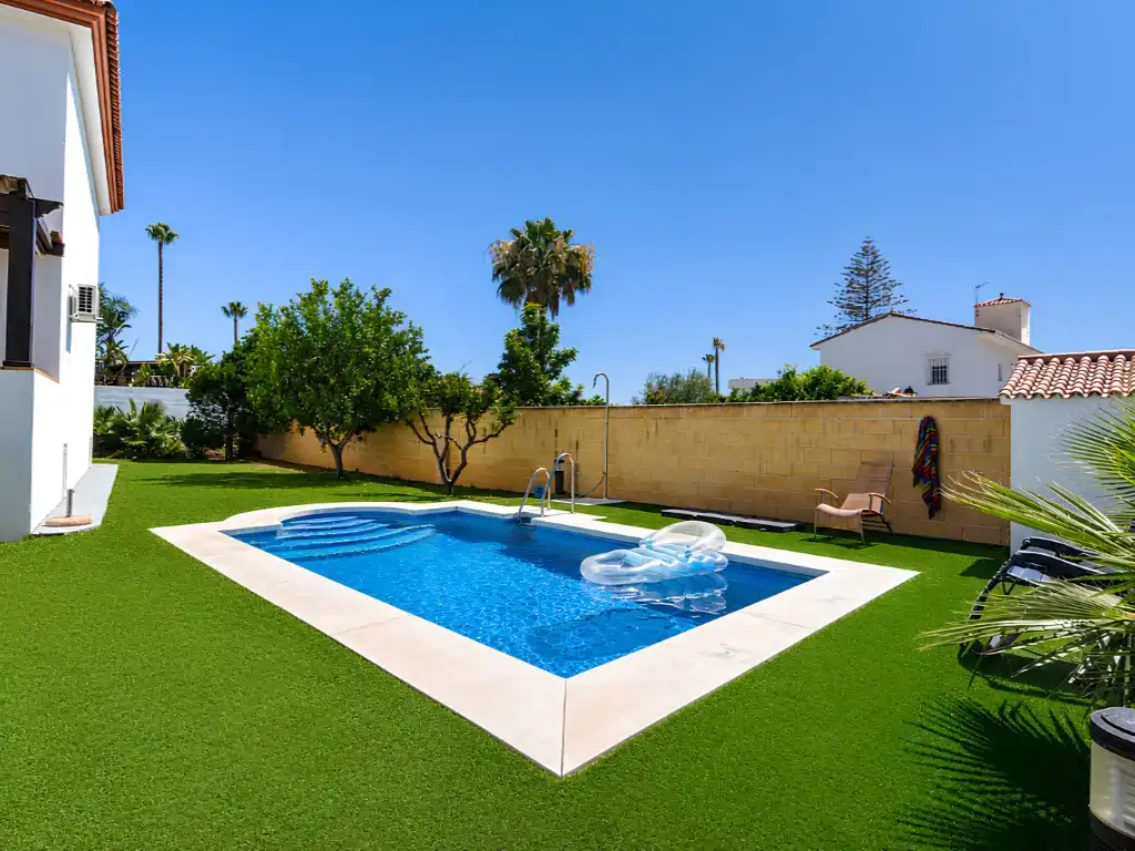 Piscina de Casa o xalet en venda en Mijas amb Aire condicionat, Calefacció i Jardí privat
