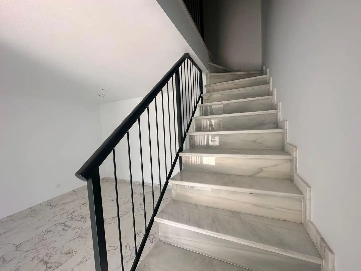 Casa adosada en venta en Pilas