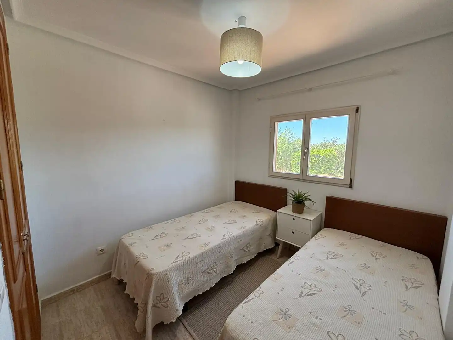 Dormitori de Casa o xalet de lloguer en Pilar de la Horadada amb Terrassa i Piscina comunitària