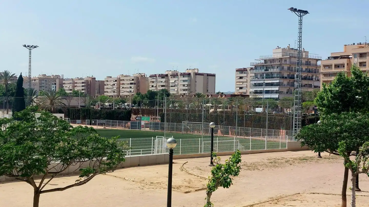Außenansicht von Wohnung zum Verkauf in Elche / Elx mit Klimaanlage, Balkon und Gemeinschaftspool