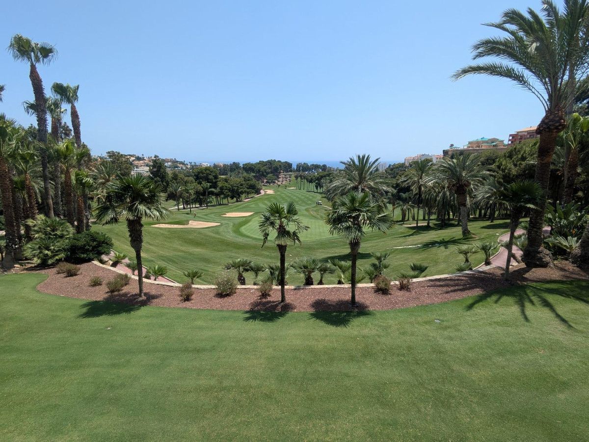 Exterior view of Planta baja for sale in Benalmádena  with Air Conditioner, Heating and Terrace