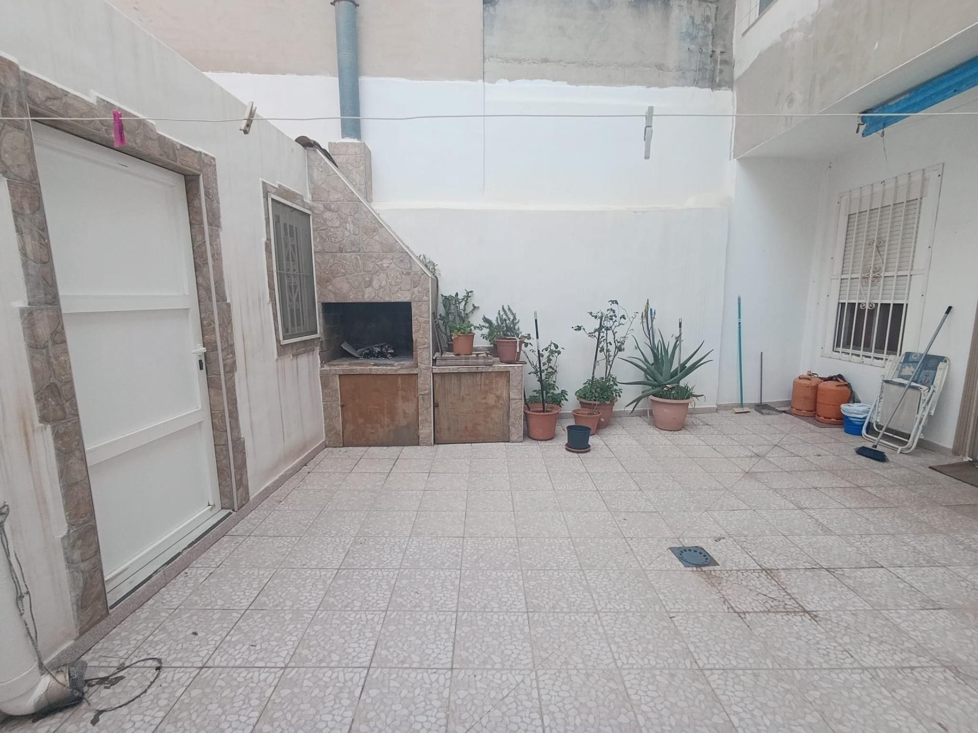 Planta baja en venta en Santa Pola con Trastero