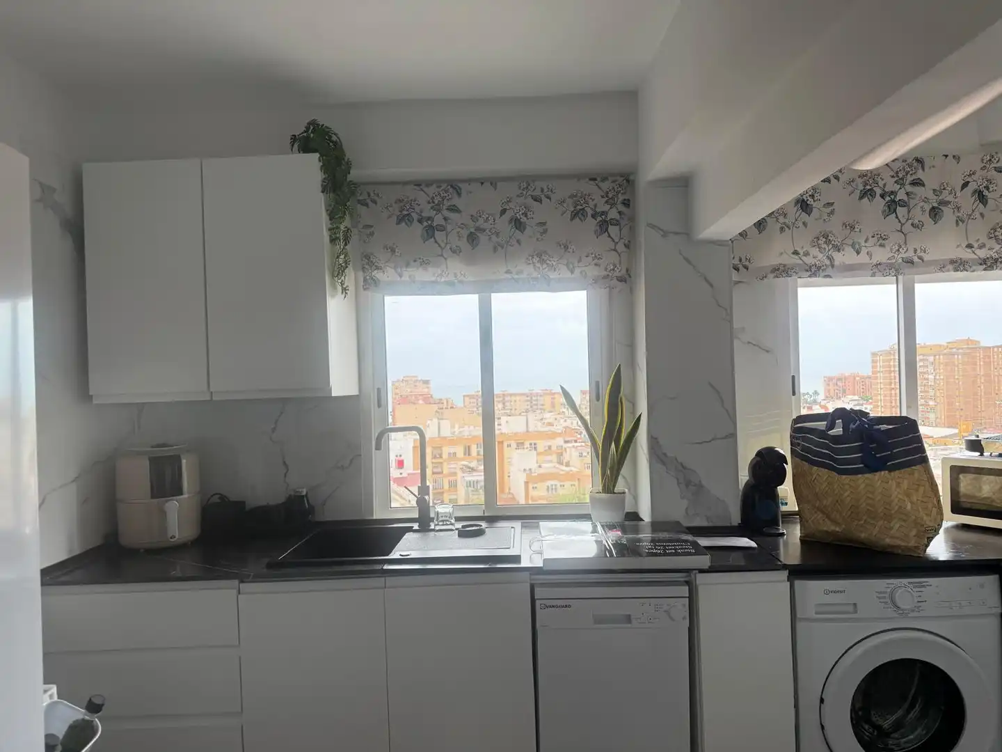 Cocina de Piso en venta en Málaga con Aire acondicionado, Terraza y Amueblado