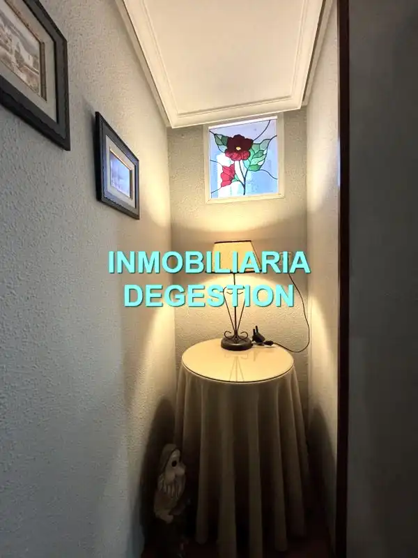 Adossat amb terrassa en venda a Calle Cánovas del Castillo Ponton, imagen 13