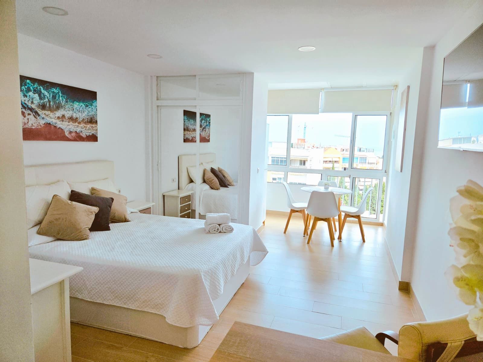 Bedroom of Study for sale in Benalmádena  with Air Conditioner, Terrace and Furnished