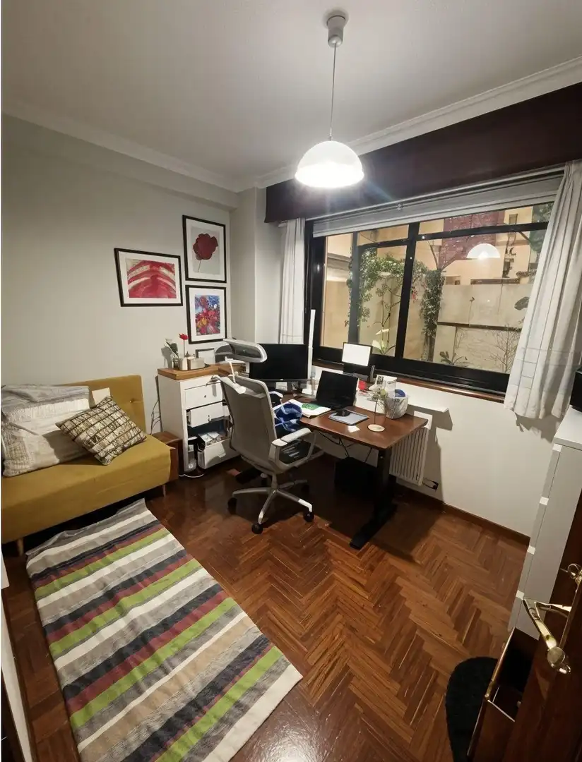 Piso en venta en Vigo  con Calefacción, Jardín privado y Trastero