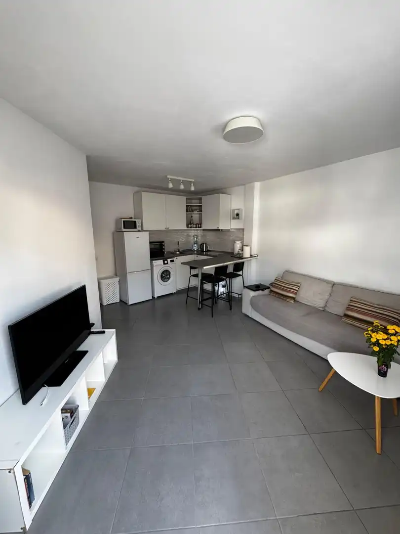 Apartment with terrace for sale in Casco Urbano, imagen 3