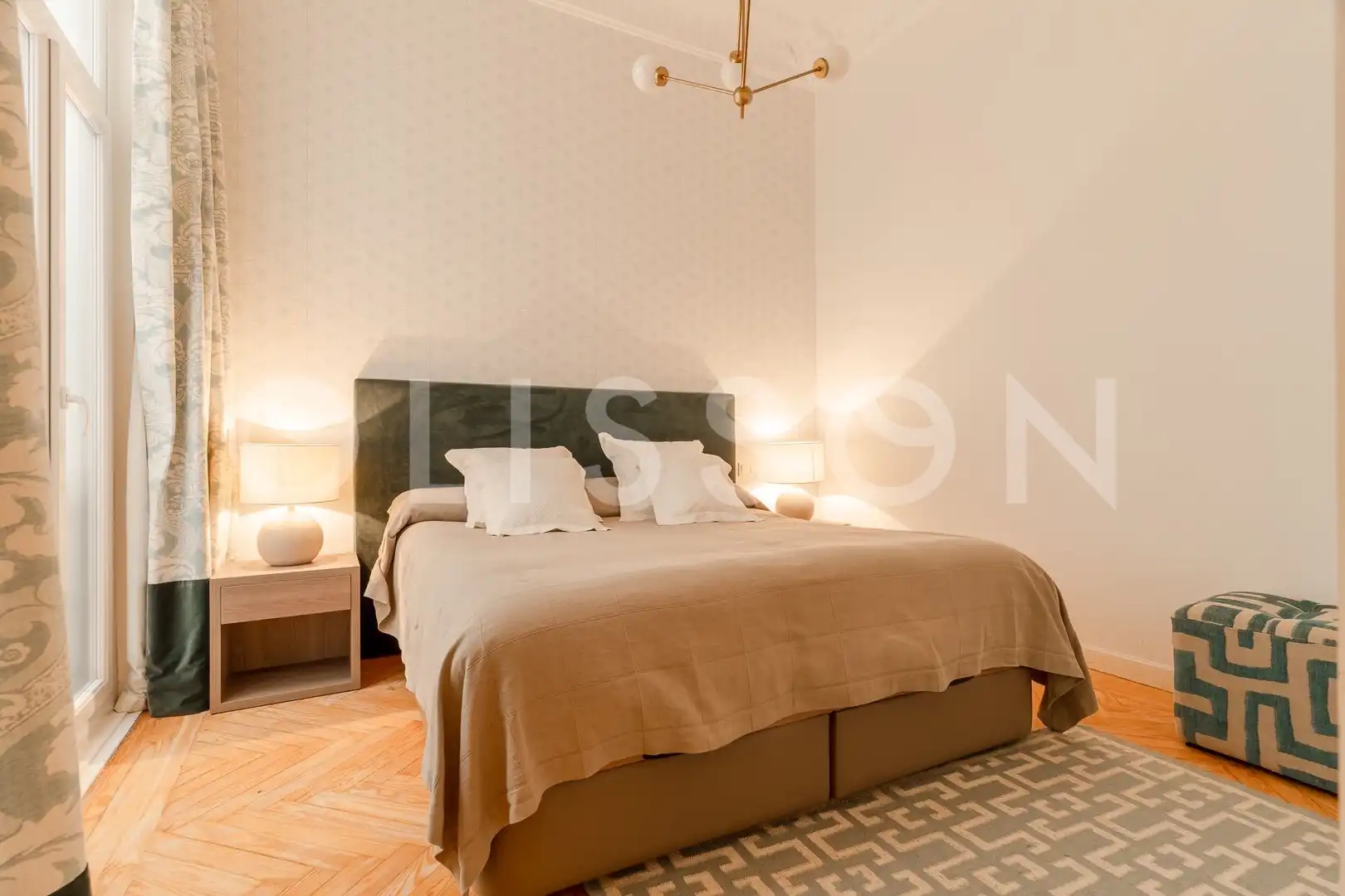 Schlafzimmer von Wohnung zur Miete in Madrid mit Klimaanlage, Heizung und Möbliert