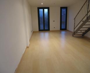 Attic to rent in Reus  with Air Conditioner, Parquet flooring and Terrace