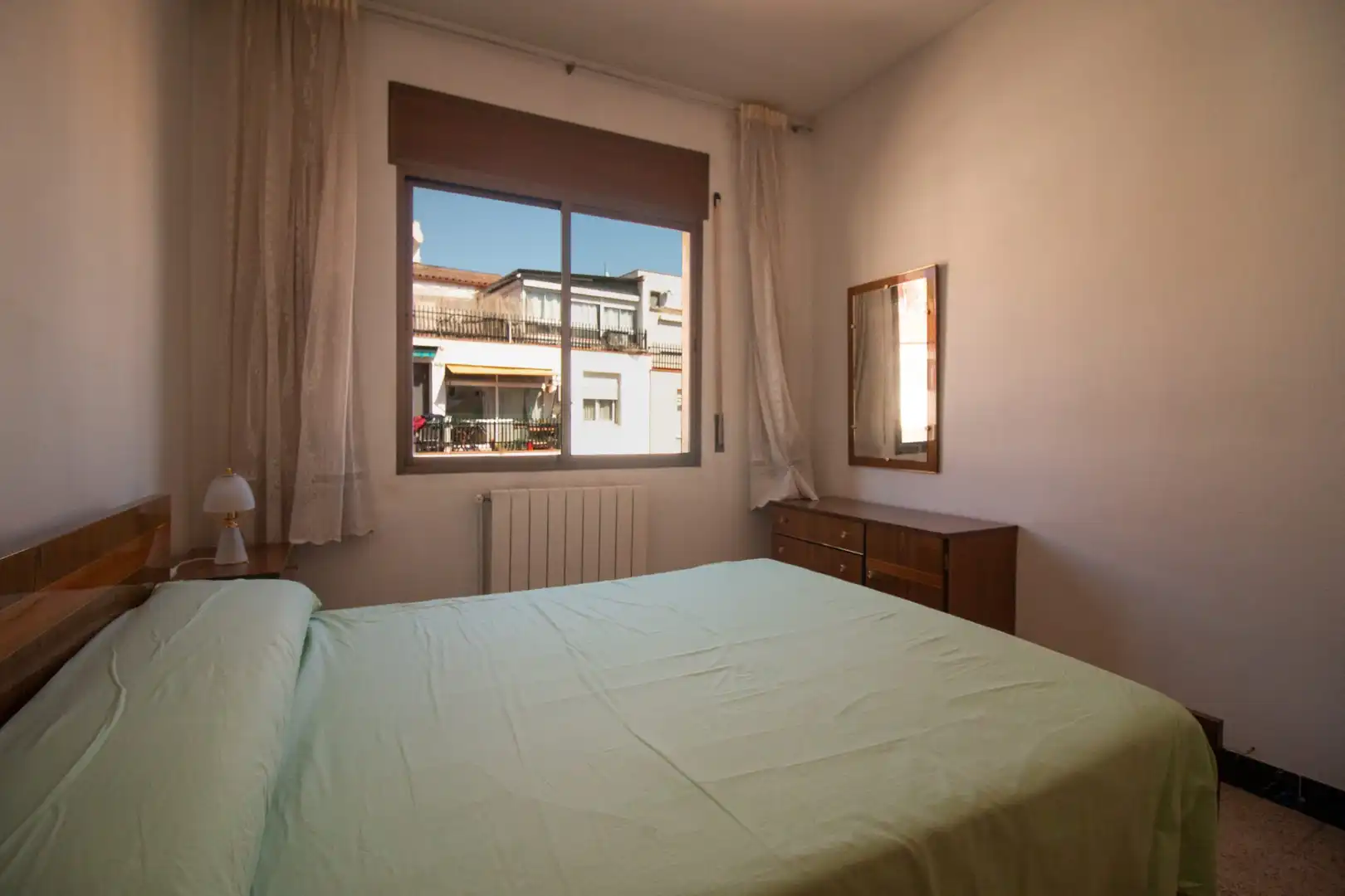 Habitación de Piso en venta en Barcelona con Aire acondicionado, Calefacción y Balcón