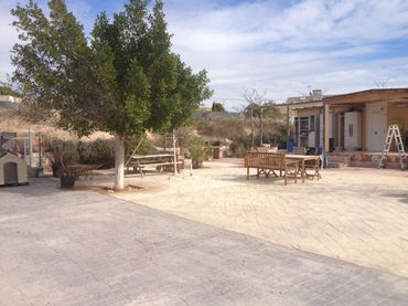 Xalet amb jardí en venda a Partidas de Alicante