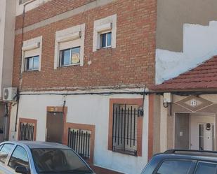 Vista exterior de Casa o xalet en venda en Puertollano