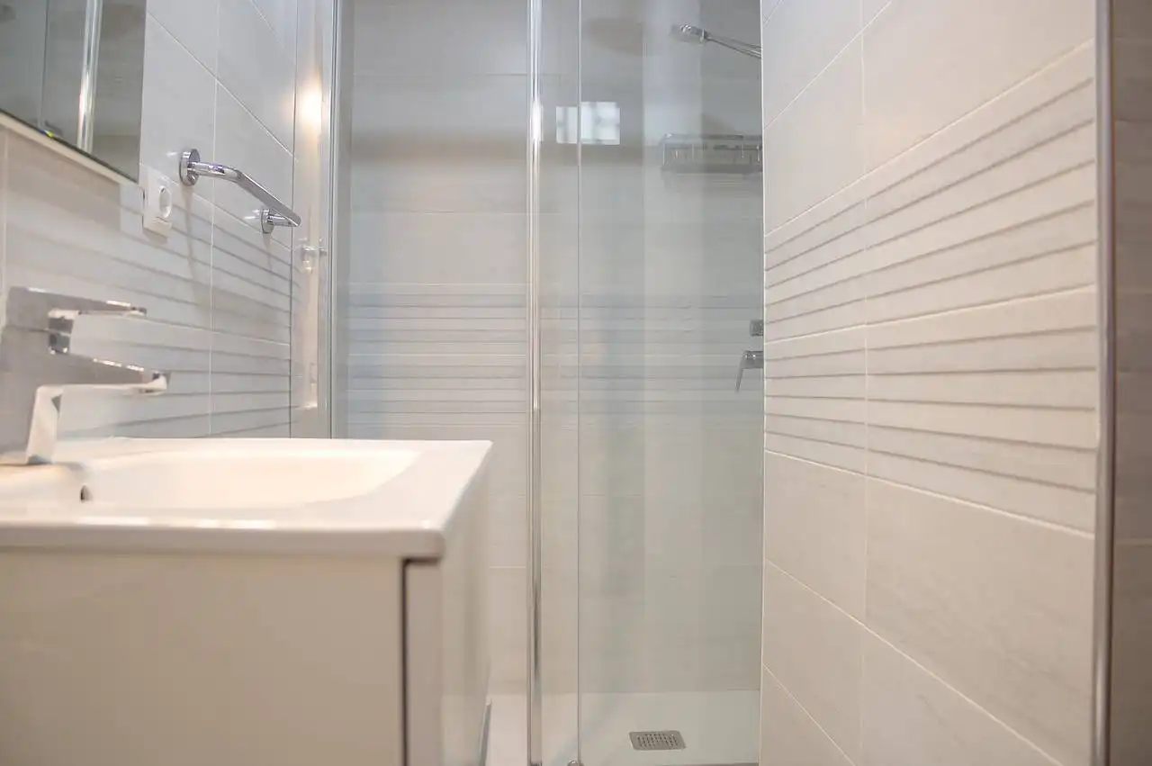 Badezimmer von Wohnung zur Miete in Las Palmas de Gran Canaria mit Terrasse und Abstellraum