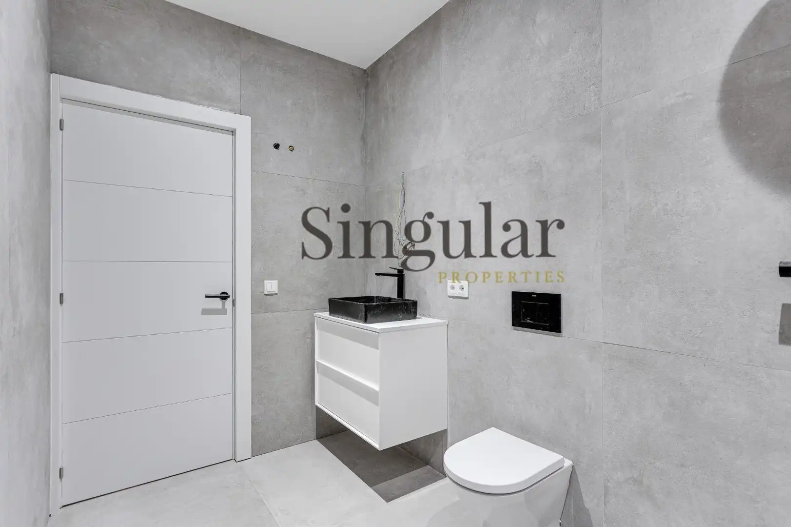Baño de Ático en venta en Barcelona con Aire acondicionado, Calefacción y Terraza