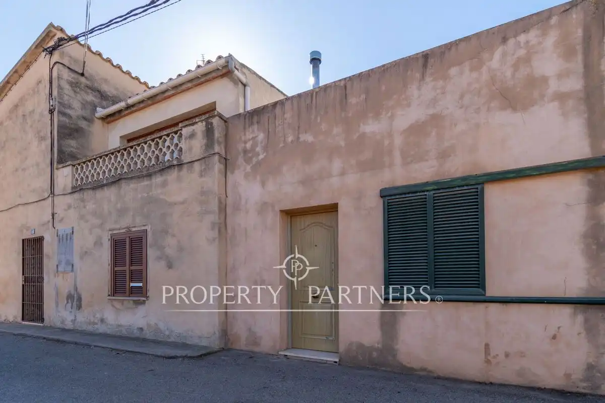 Vista exterior de Casa o xalet en venda en  Palma de Mallorca amb Aire condicionat, Calefacció i Jardí privat