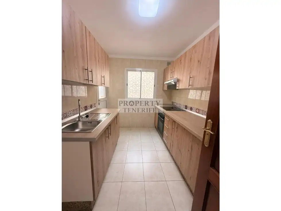 Cuina de Apartament en venda en Arona