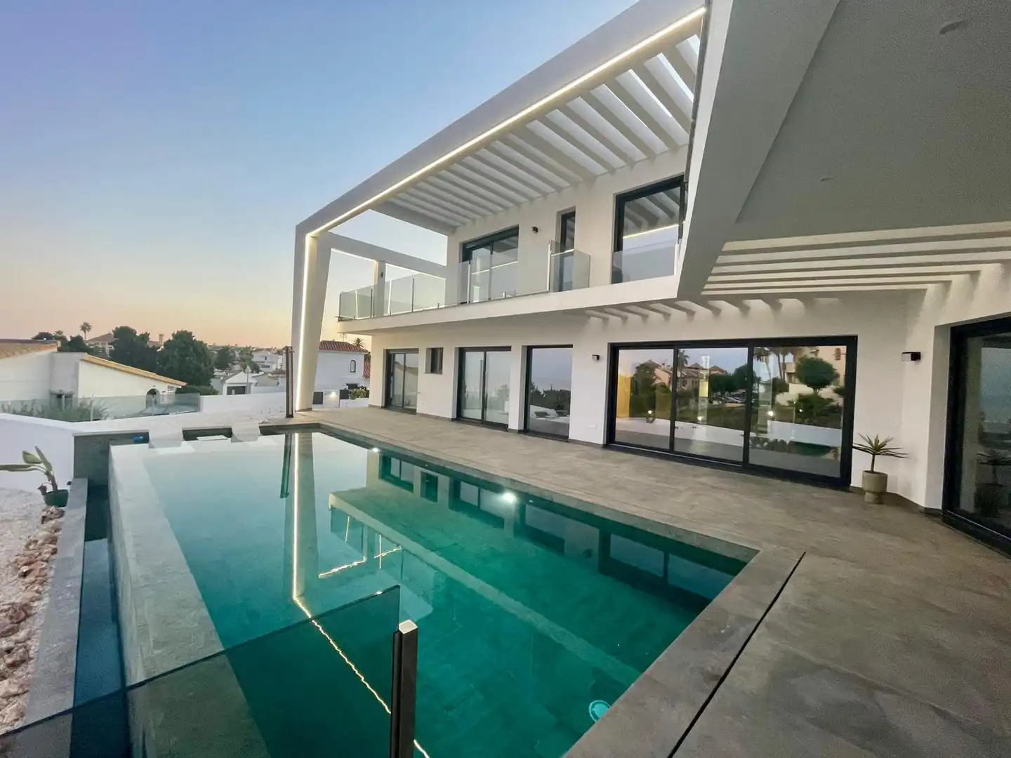 Piscina de Casa o xalet en venda en Mijas amb Aire condicionat, Jardí privat i Terrassa