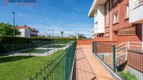 Vista exterior de Apartament en venda en Suances amb Calefacció i Piscina comunitària