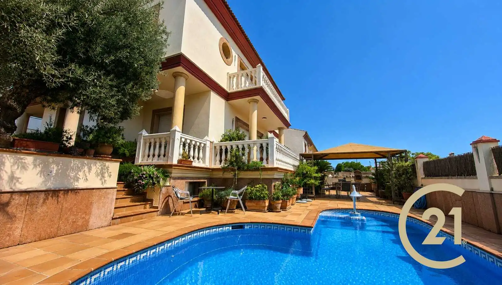 Piscina de Casa o xalet en venda en Ronda amb Aire condicionat, Calefacció i Jardí privat