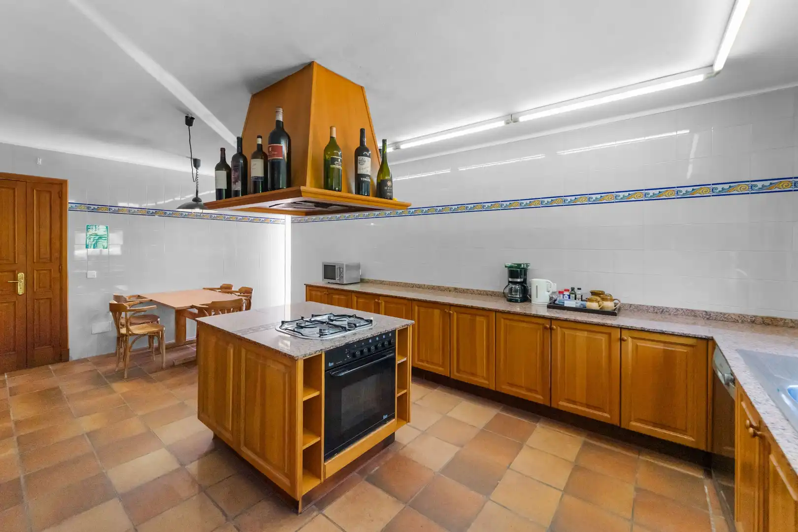 Cuina de Finca rústica en venda en Felanitx amb Traster, Piscina i Moblat