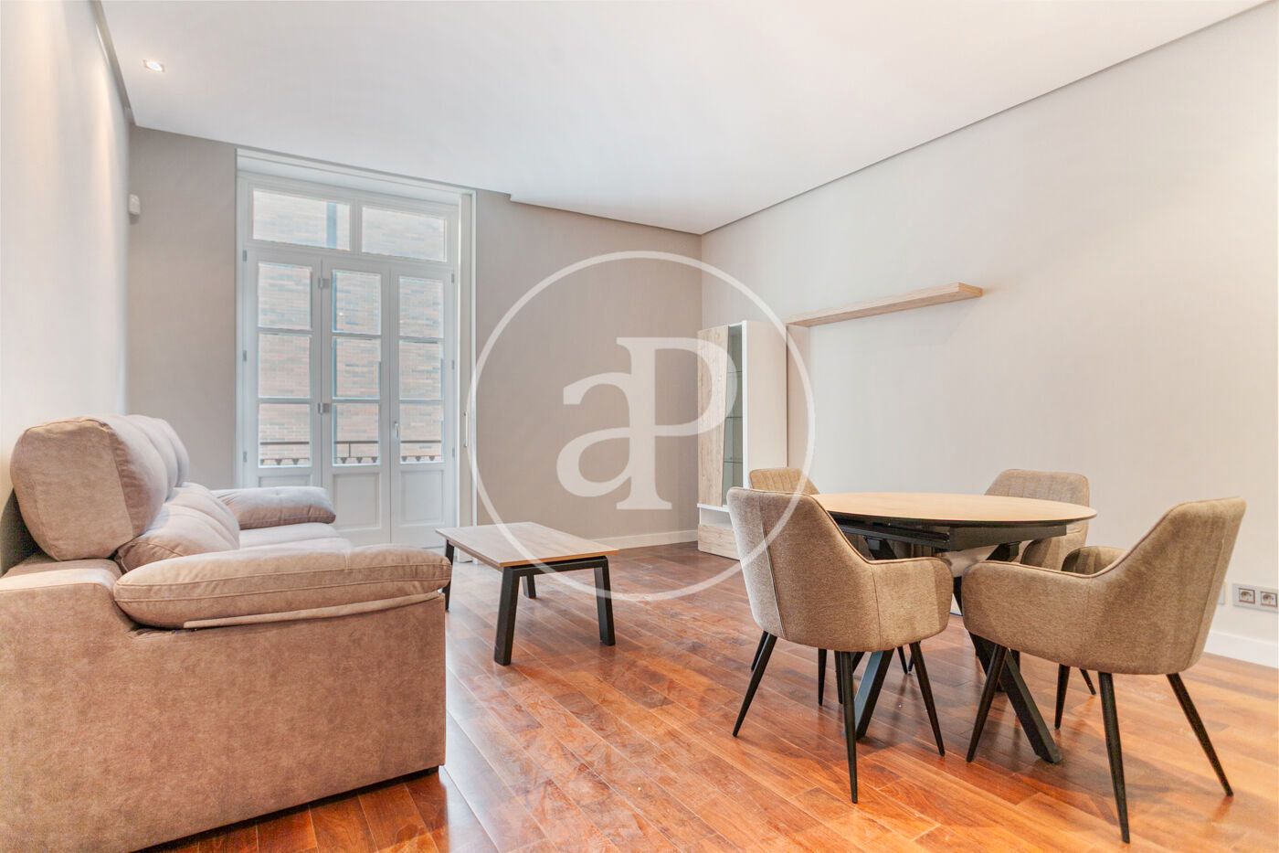 Living room of Flat to rent in  Valencia Capital  with Air Conditioner, Heating and Terrace