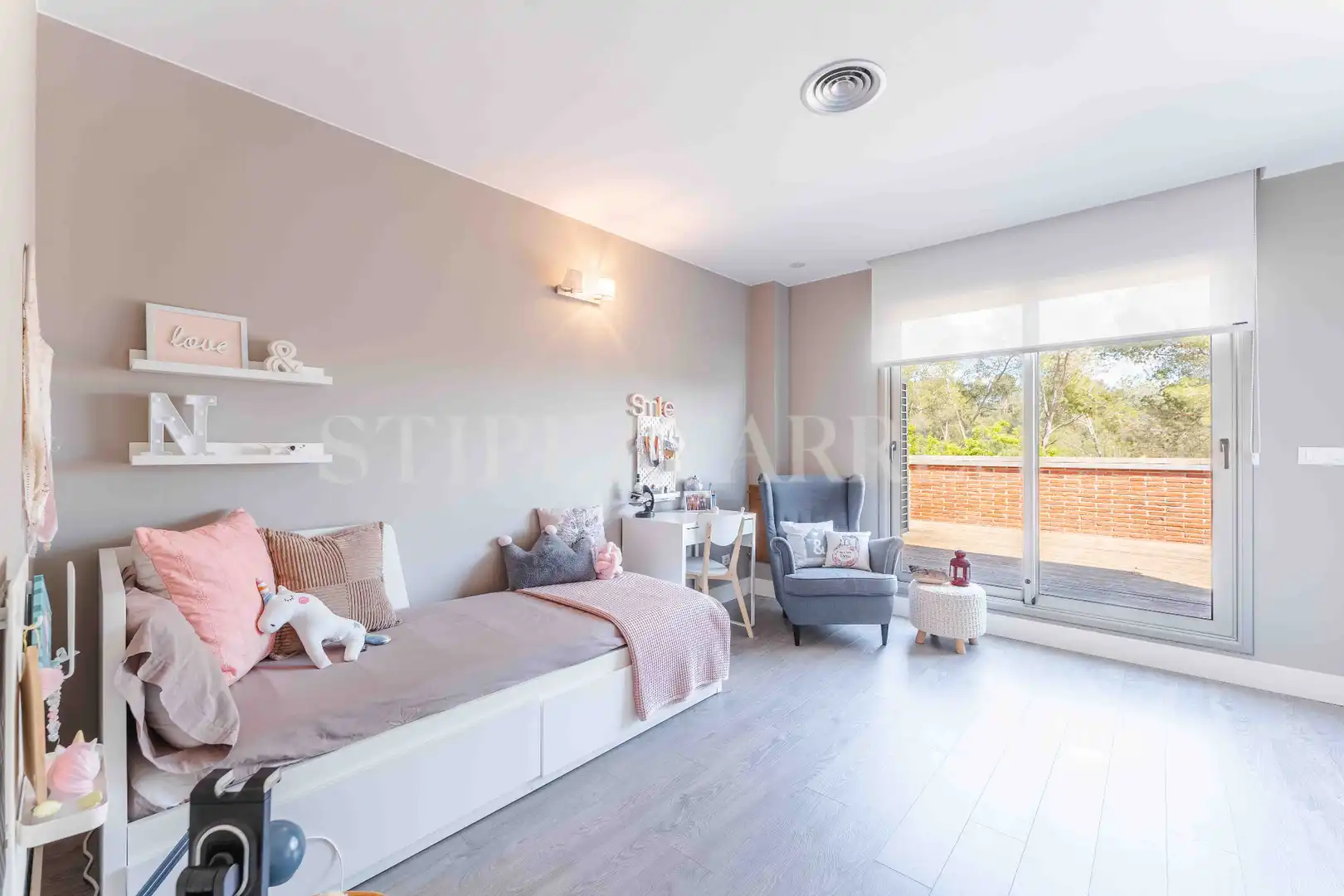 Habitación de Casa o chalet de alquiler en El Papiol con Aire acondicionado, Calefacción y Jardín privado