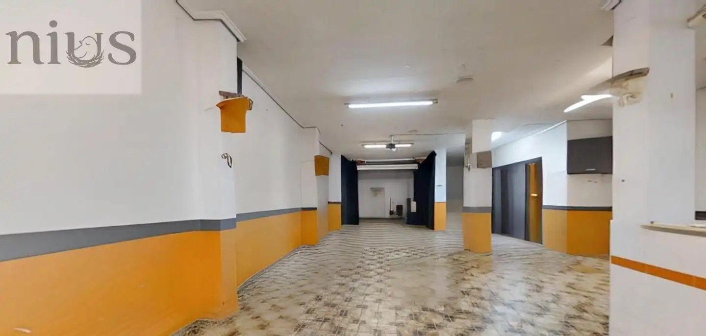 Local en venta en Silla