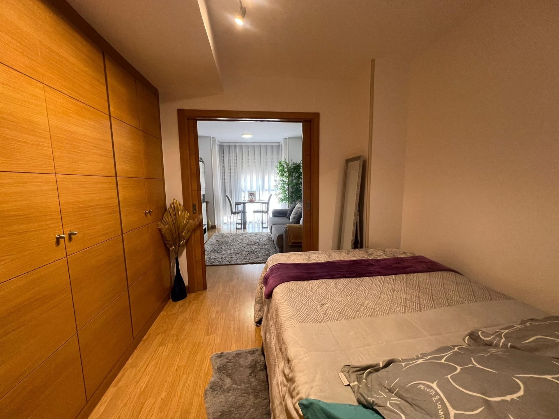 Bedroom of Flat for sale in  Madrid Capital  with Storage room and Community pool