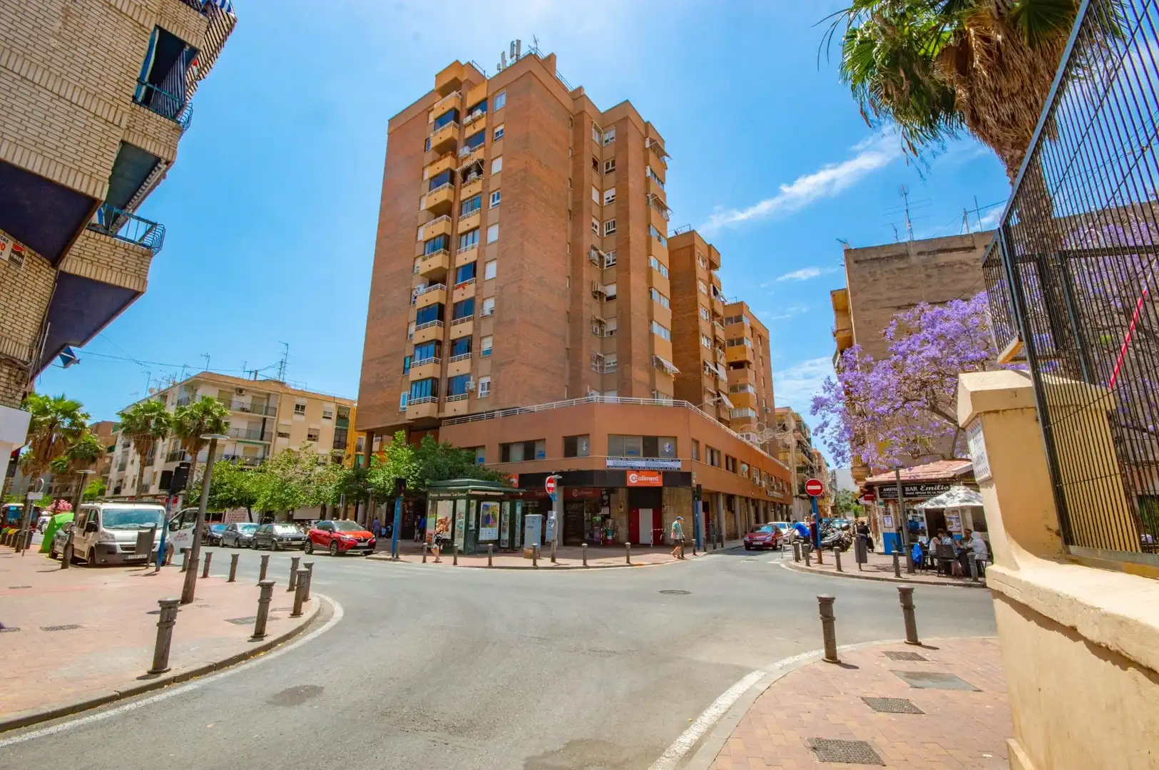 Vista exterior de Piso en venta en Alicante / Alacant con Aire acondicionado y Balcón