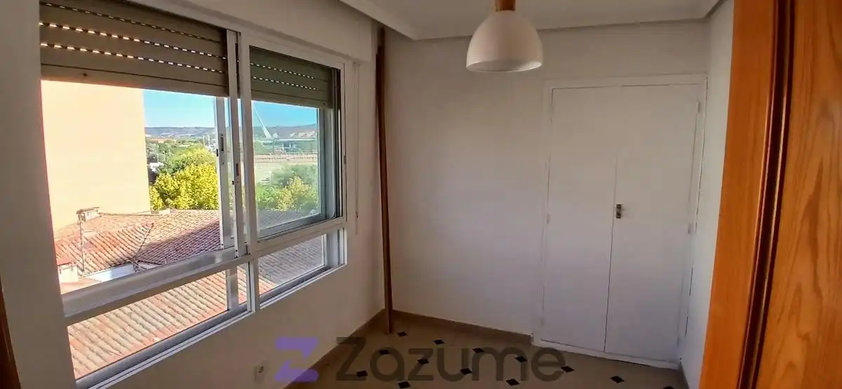 Habitación de Piso de alquiler en Casco Antiguo