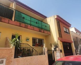 Exterior view of Single-family semi-detached for sale in Las Torres de Cotillas  with Terrace