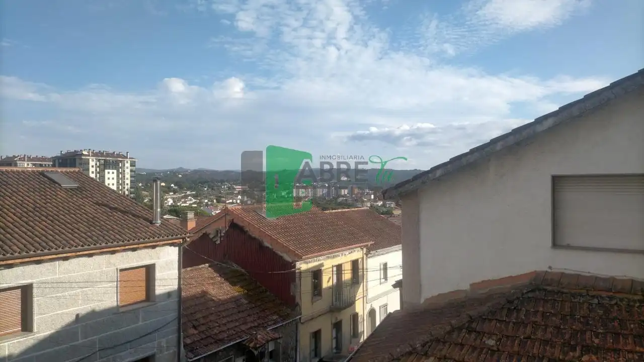 Exterior view of Ground floor for sale in Ourense Capital   with Parquet flooring