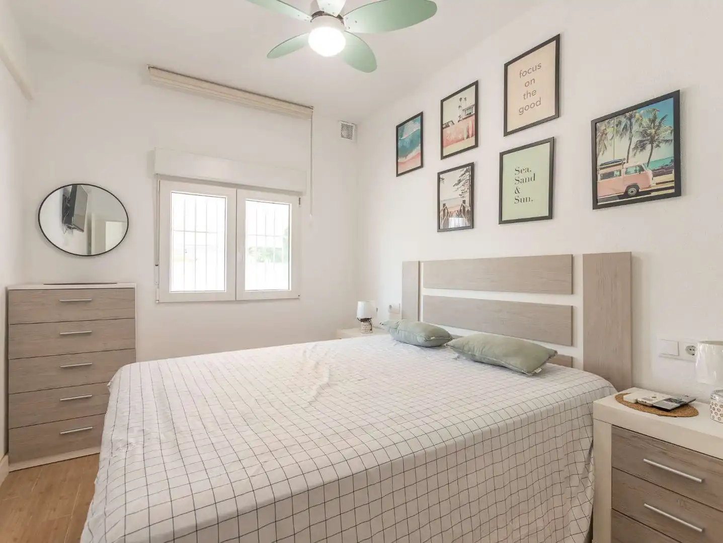 Dormitori de Apartament en venda en Torrevieja amb Aire condicionat, Calefacció i Terrassa